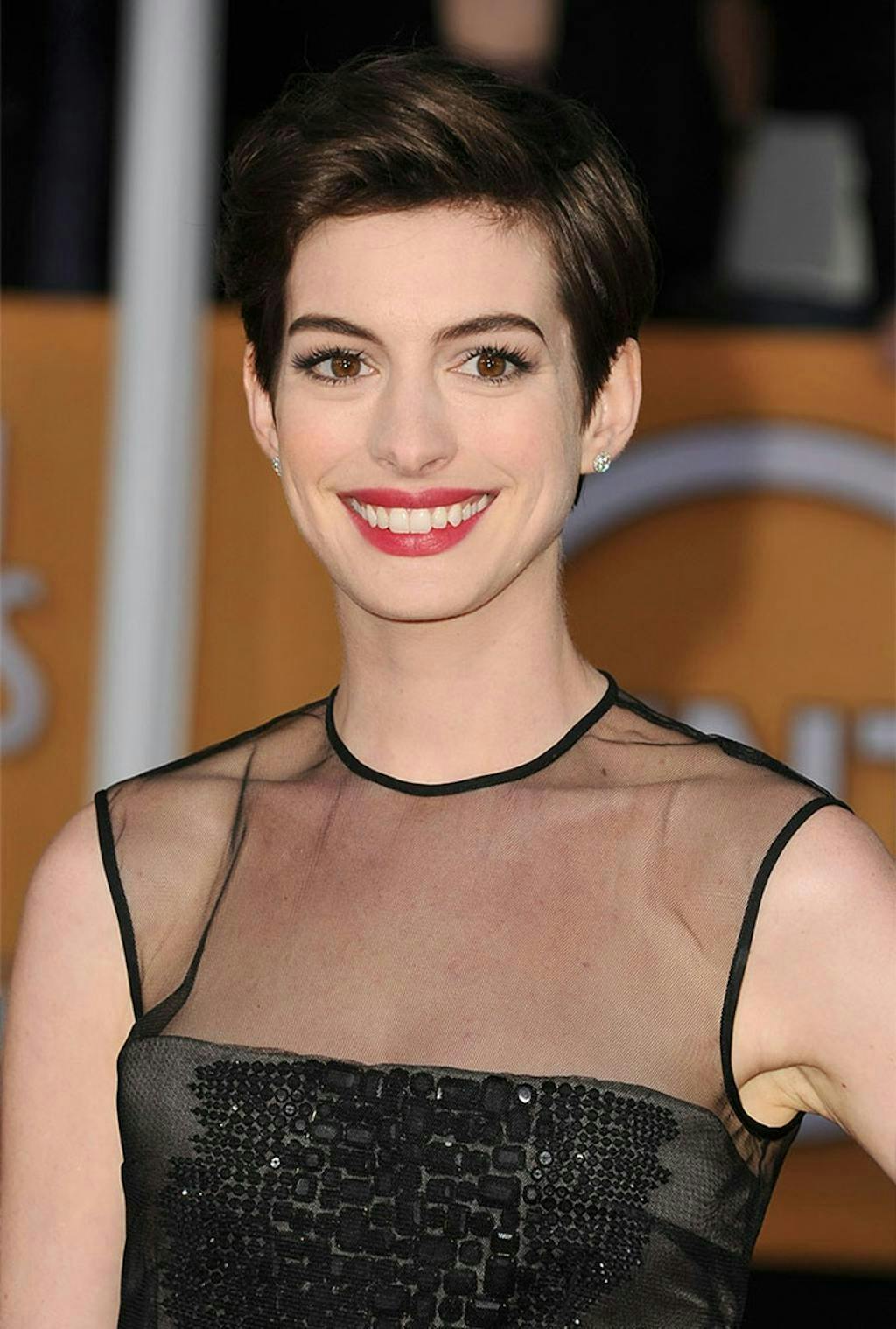 Kort hår voksne kvinner