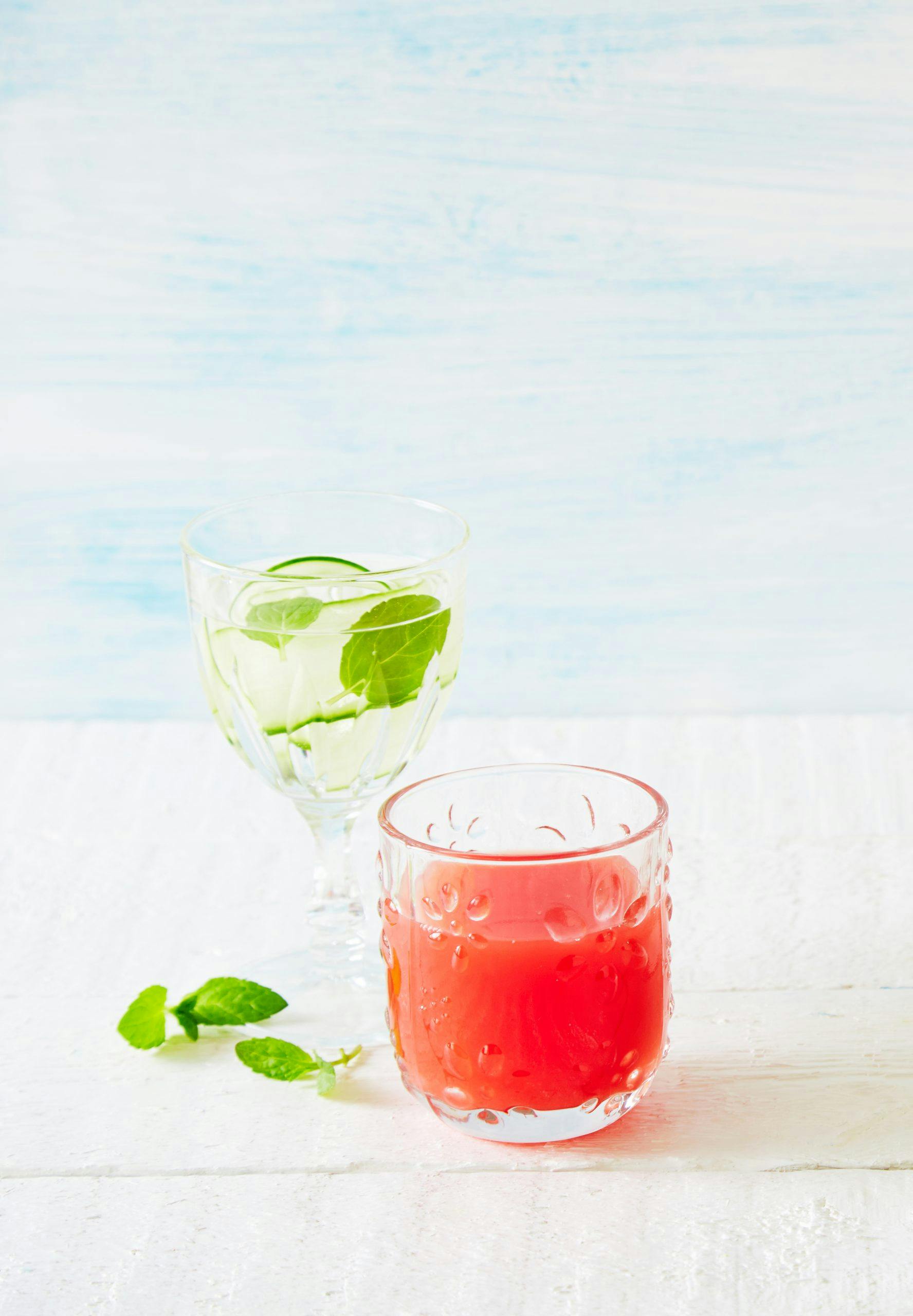 Agurk- og myntevann som sommerdrink