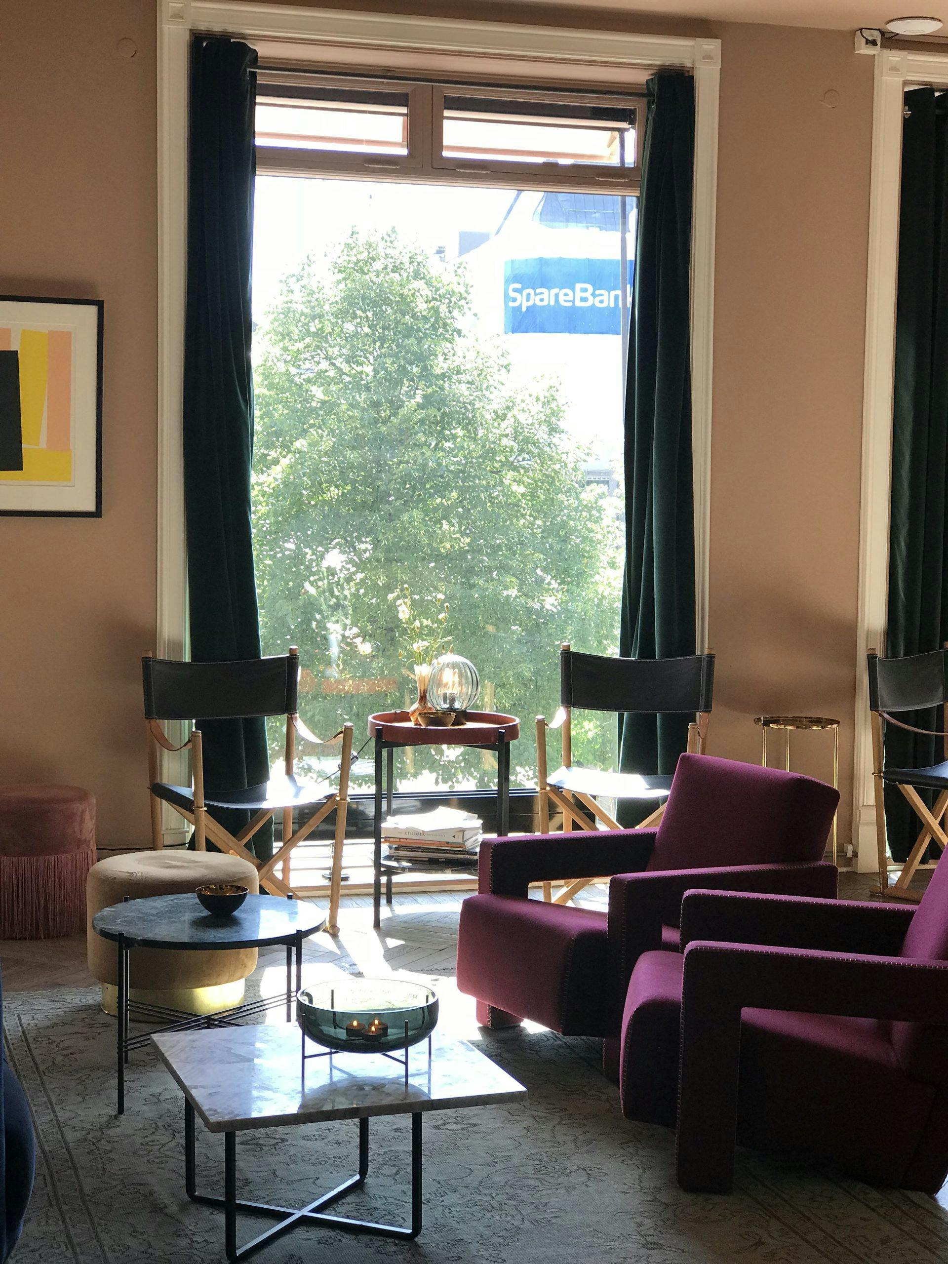 Vinbar i Oslo: Andre til høyre