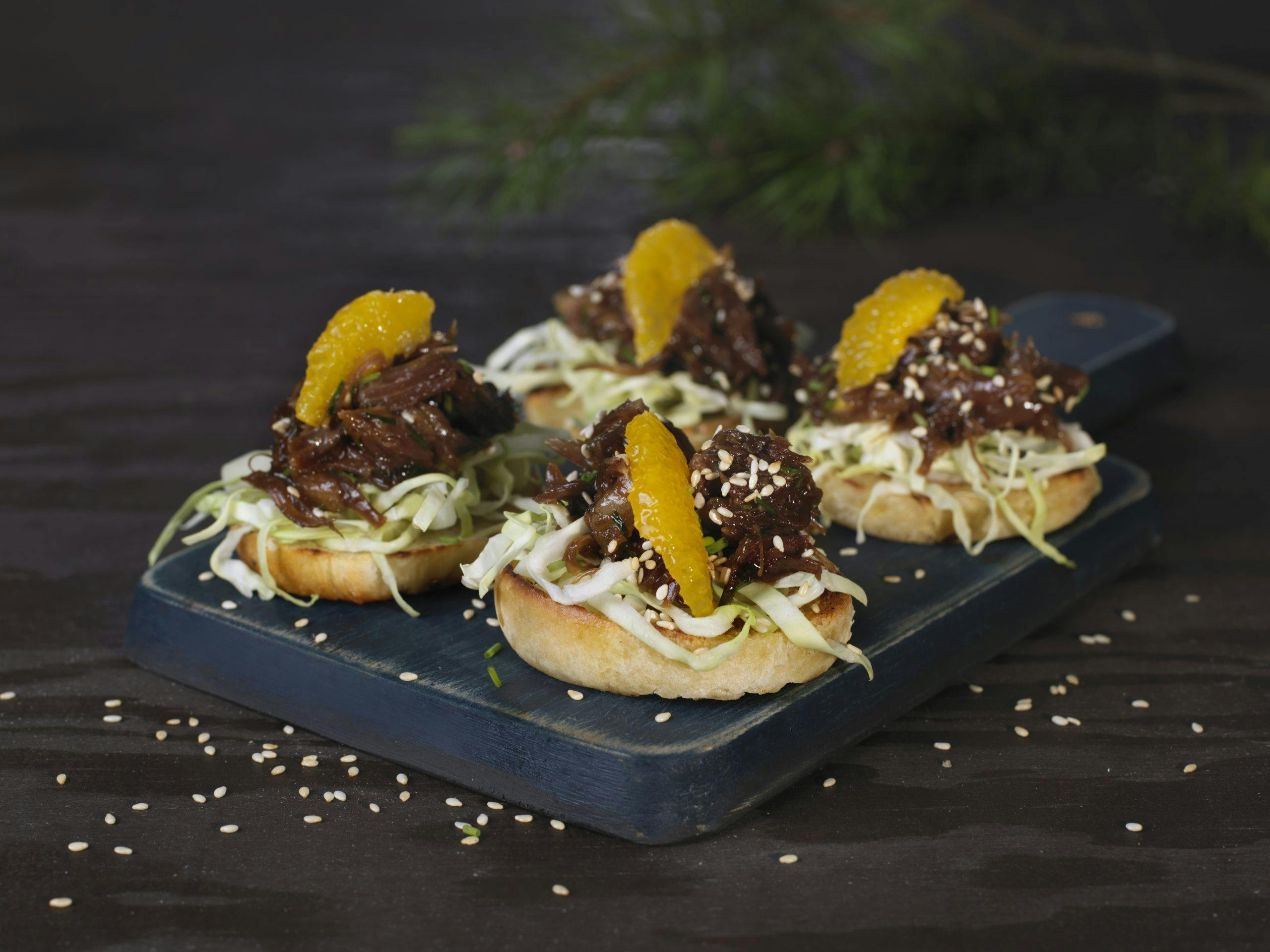 Pinnekjøtt oppskrift toast med pinnekjøtt og hoisinsaus