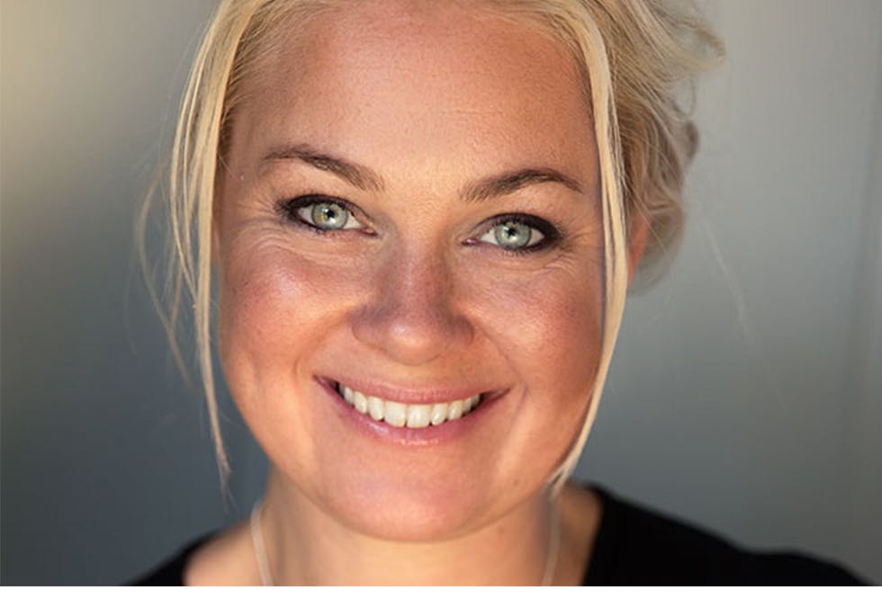 Björg Thorhallsdottir