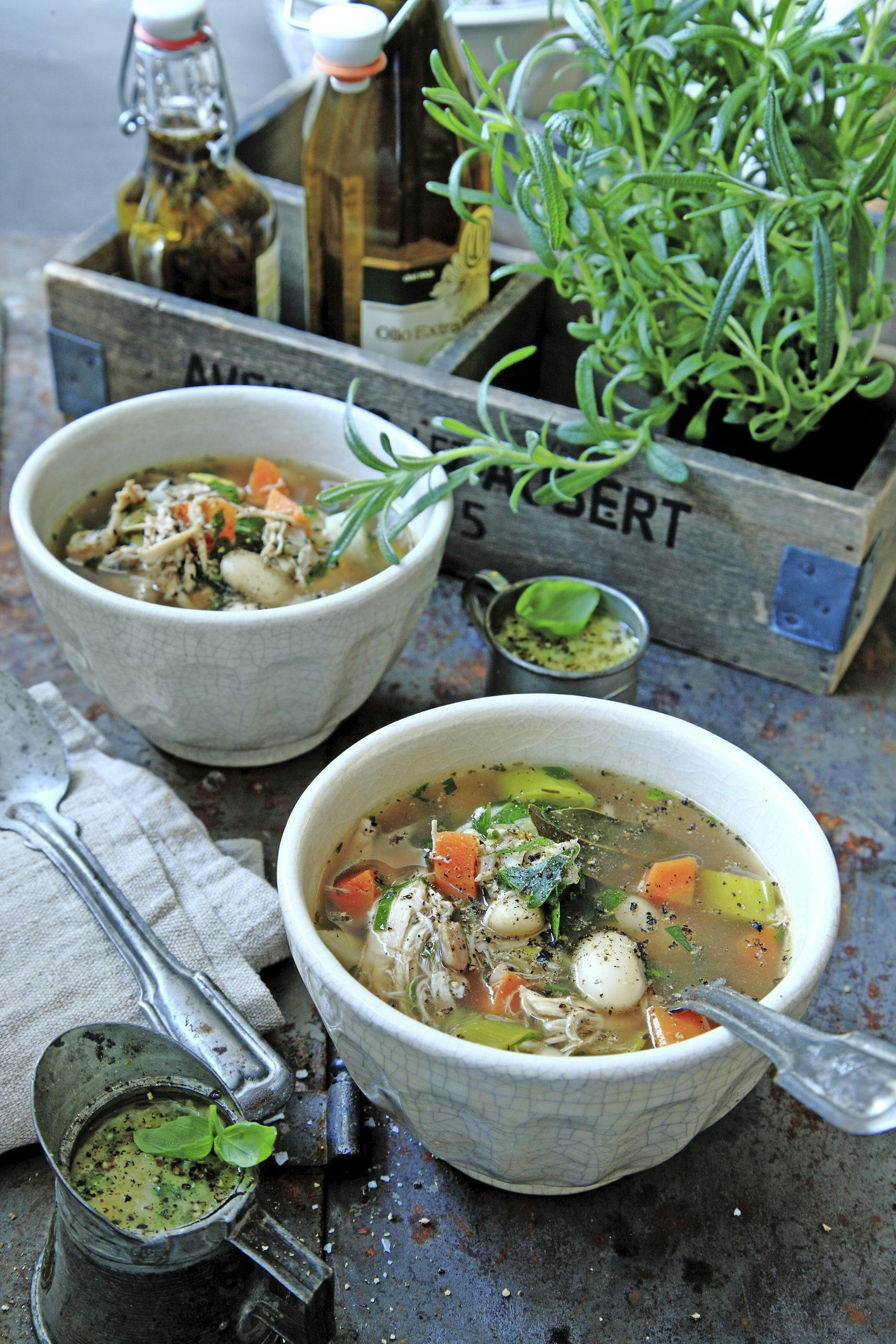 Suppe med kylling til høsten