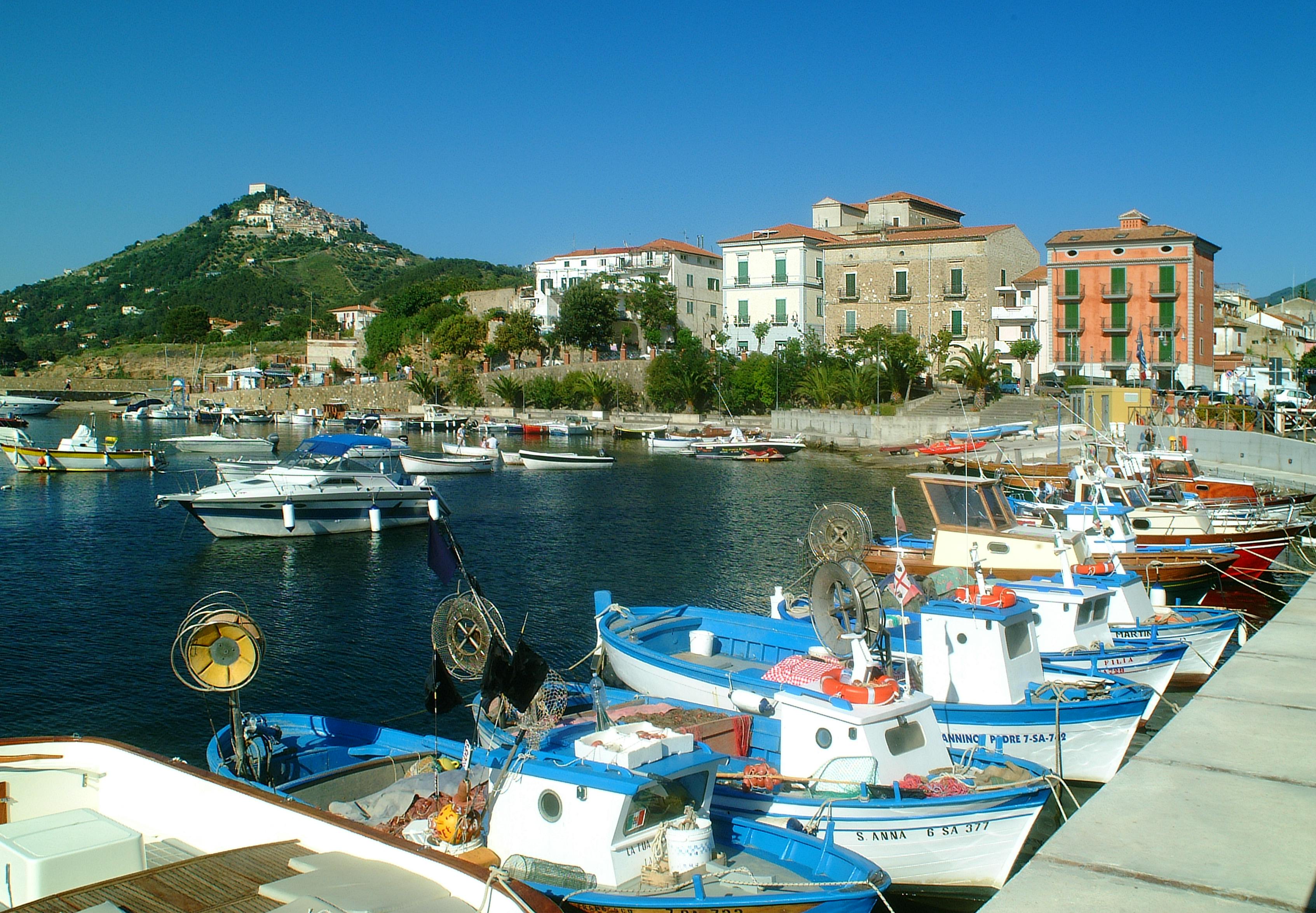 Fishermens village San Marco Castellabate in Cilento Agenzia Campania Turismo 