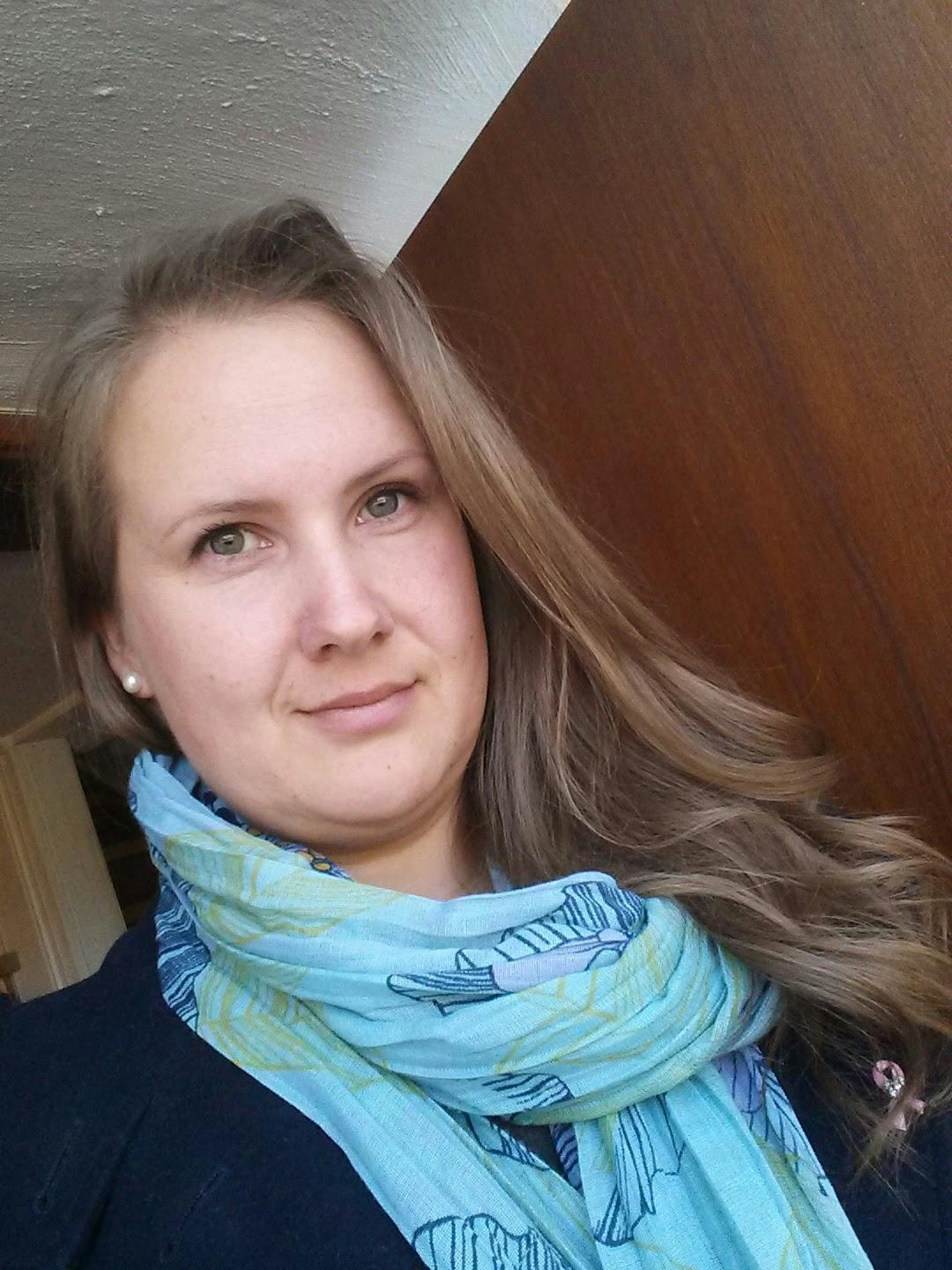 img 20150418 115939 Anne Marie Guldahl Jernquist Høye Damer i Høye Hæler bok