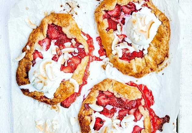 påskedessert jordbærtarteletter