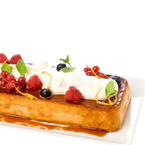 Rund og fyldig smak: karamellpudding med pynt