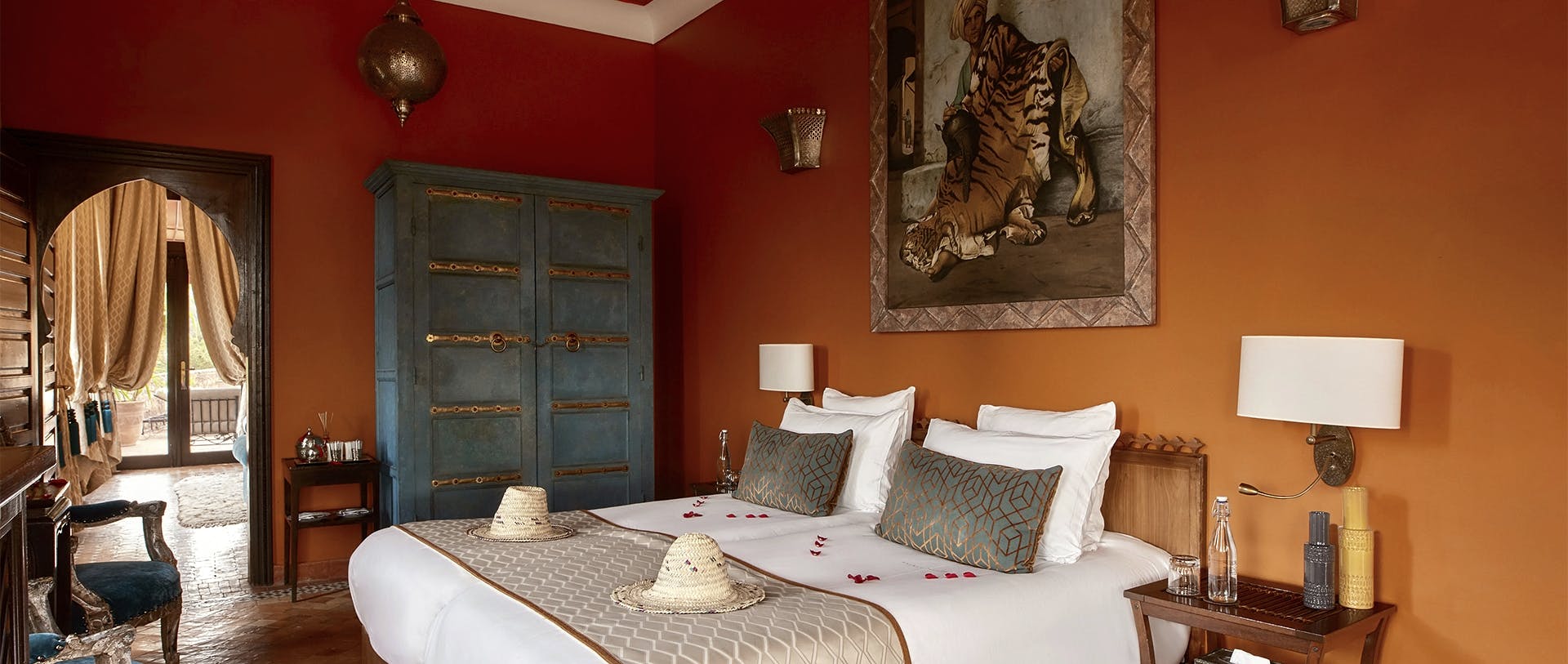 DET LILLE EKSTRA: En halvtime ut av byen finner du Kasbah Tamadot – et sted for ro og å skjemme seg selv bort. Hotellrom på Kasbah Tamadot utenfor Marrakech