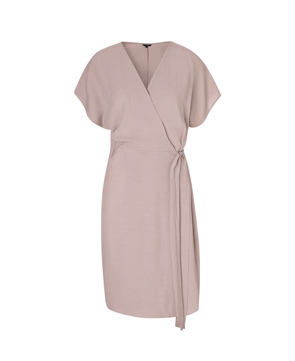 Dus: Omslagskjole med korte ermer 2017