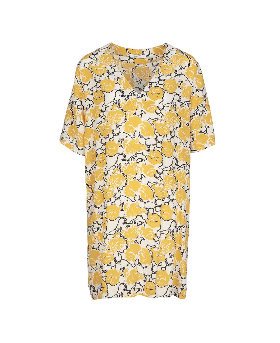 Iøynefallende: Mønstrete kjole med korte ermer 2017