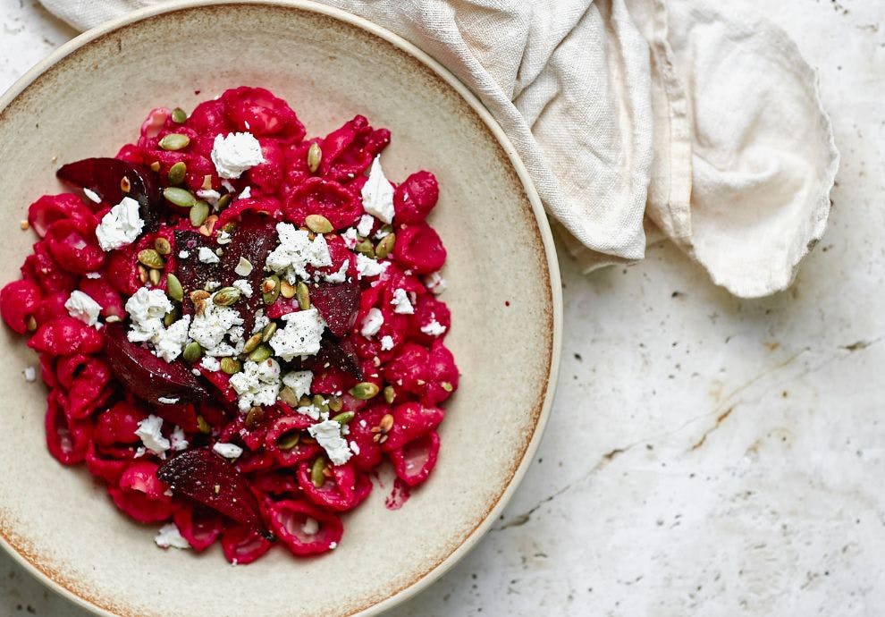 mal for header 21 Billig pastarett med rødbete