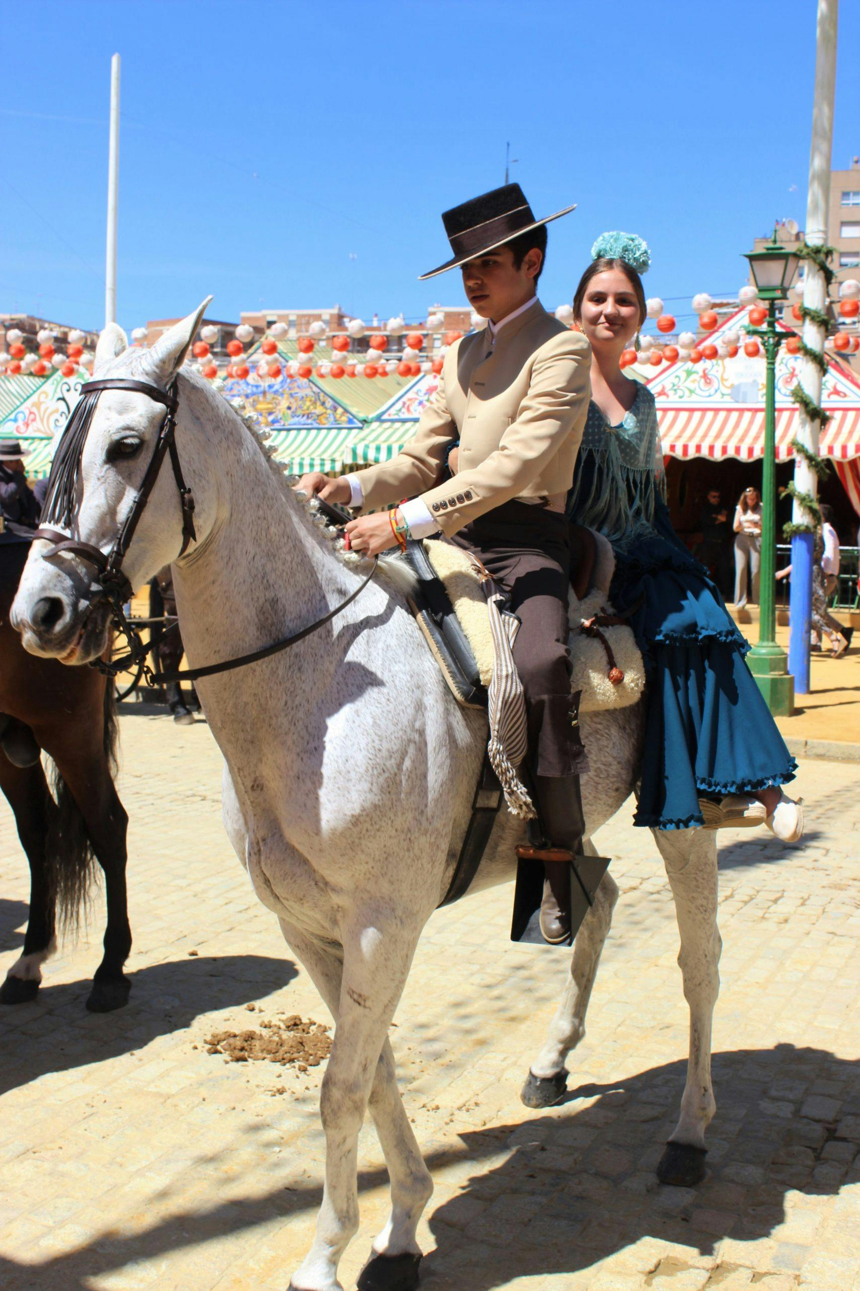 mann og dame pa fest Man og dame sevilla