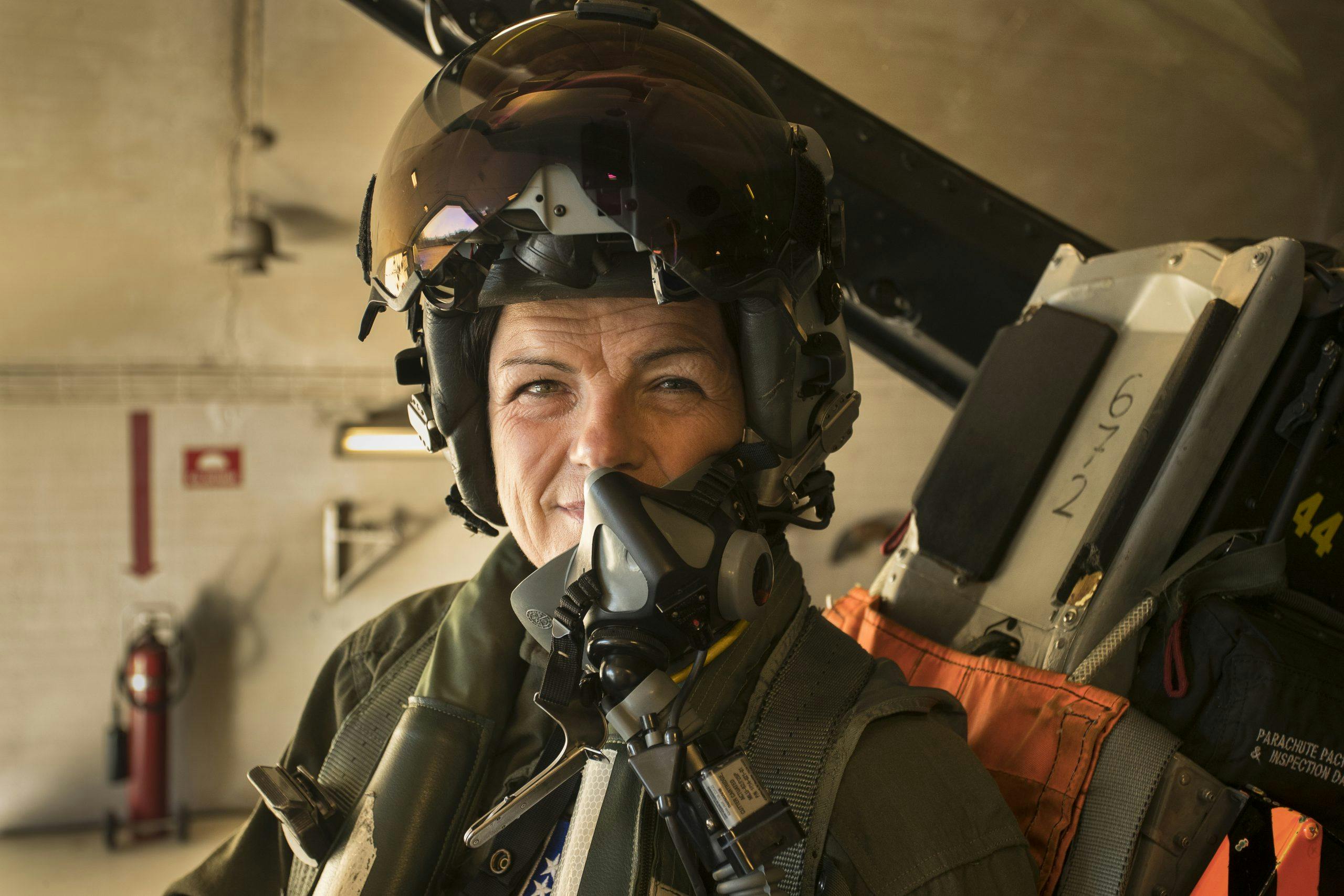 Marianne Mjelde Knutsen elsker å være kampflypilot