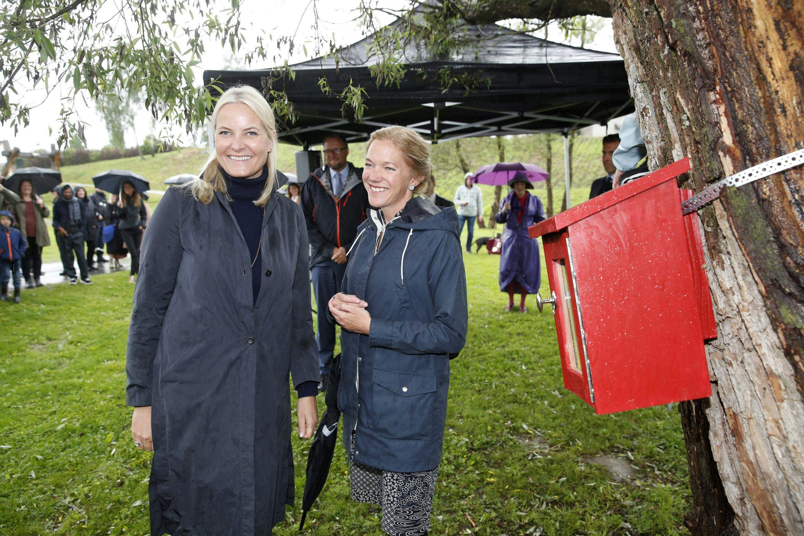 Maja Lunde og Kronprinsesse Mette-Marit