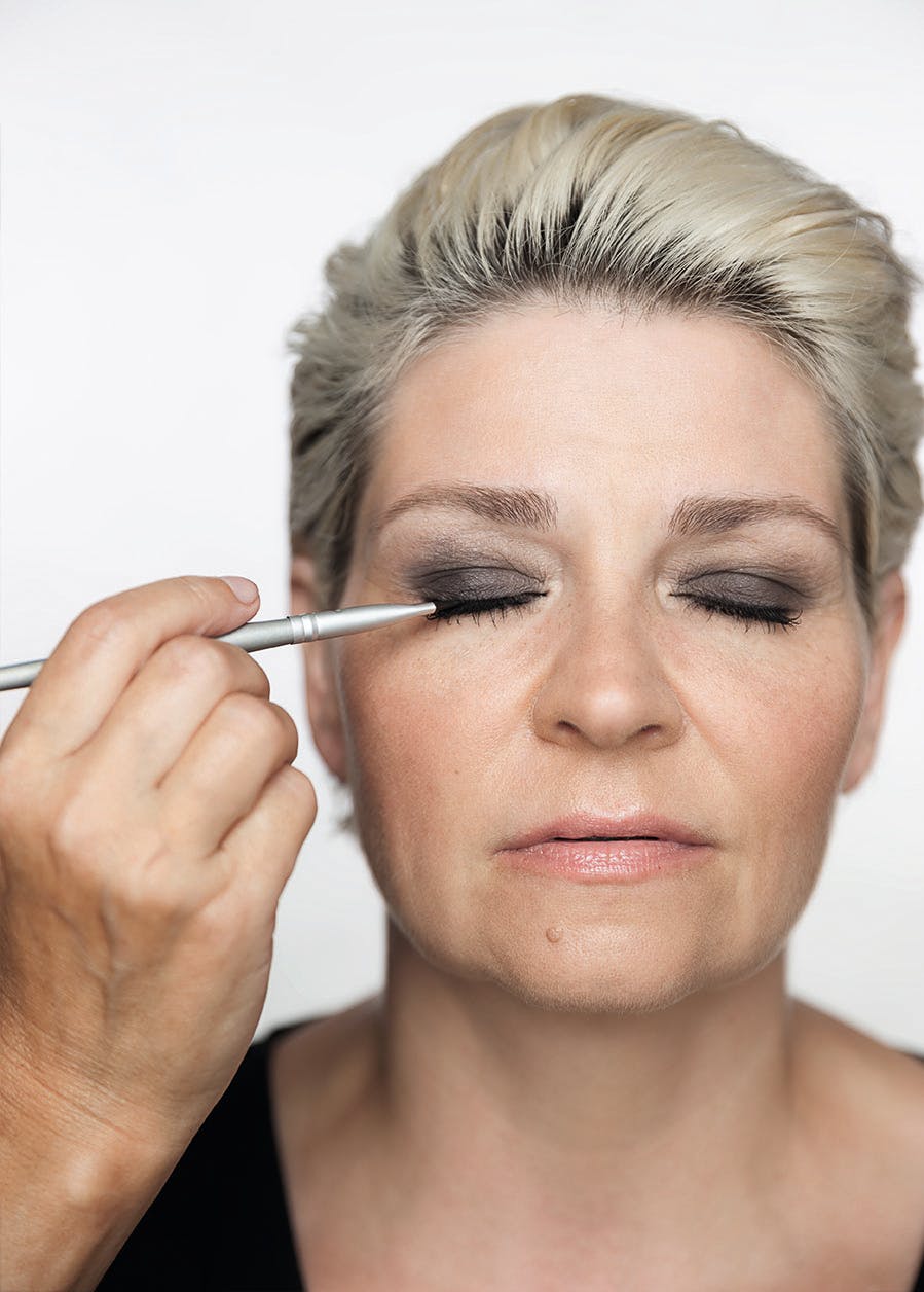 Guide sotede øyne: Slik legger du smokey eyes – steg for steg.