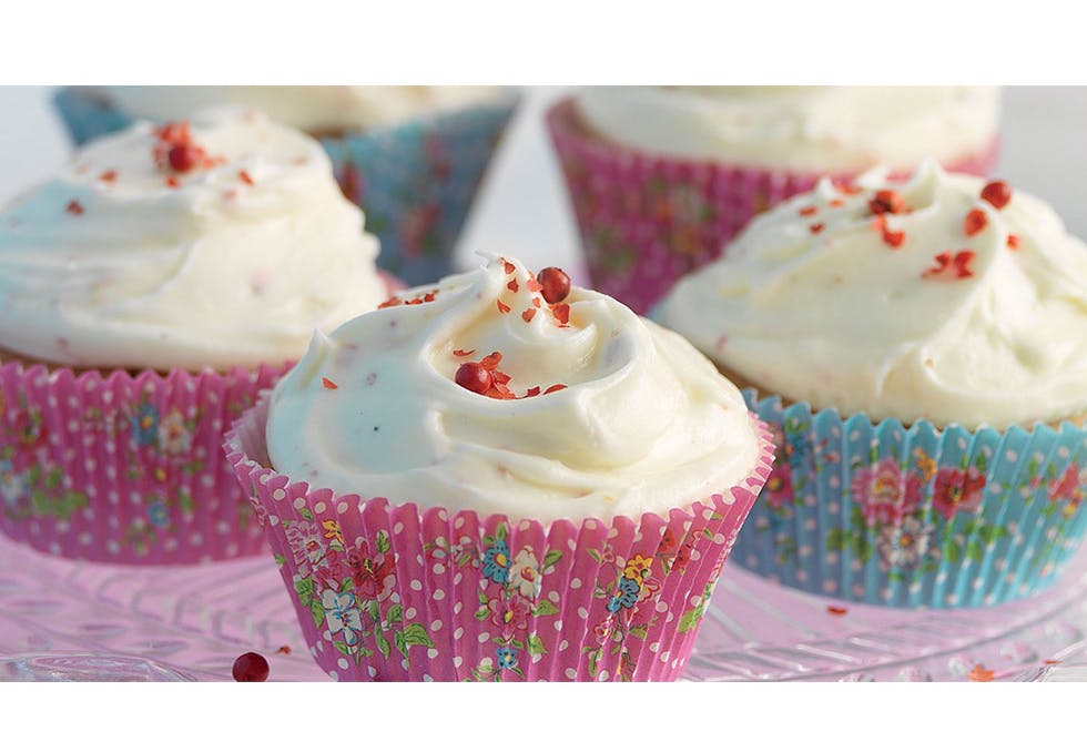 pepper jC4 Muffins med bringebær og rosepepper