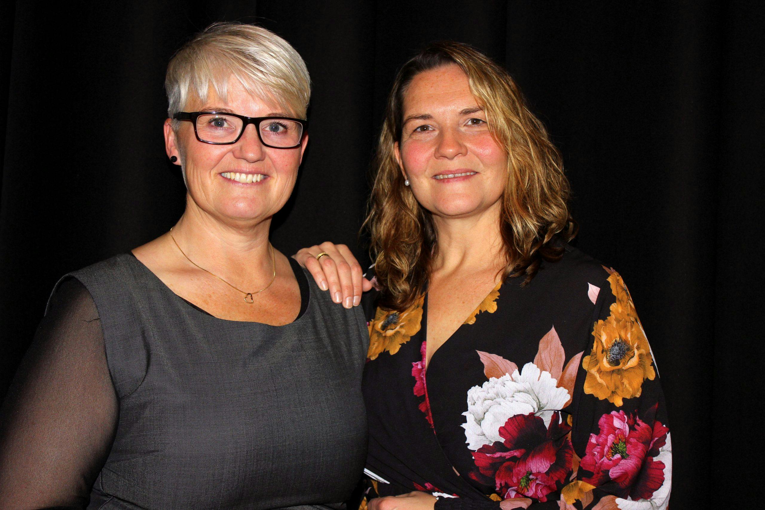 Ramona Lind sammen med Anna Løkse