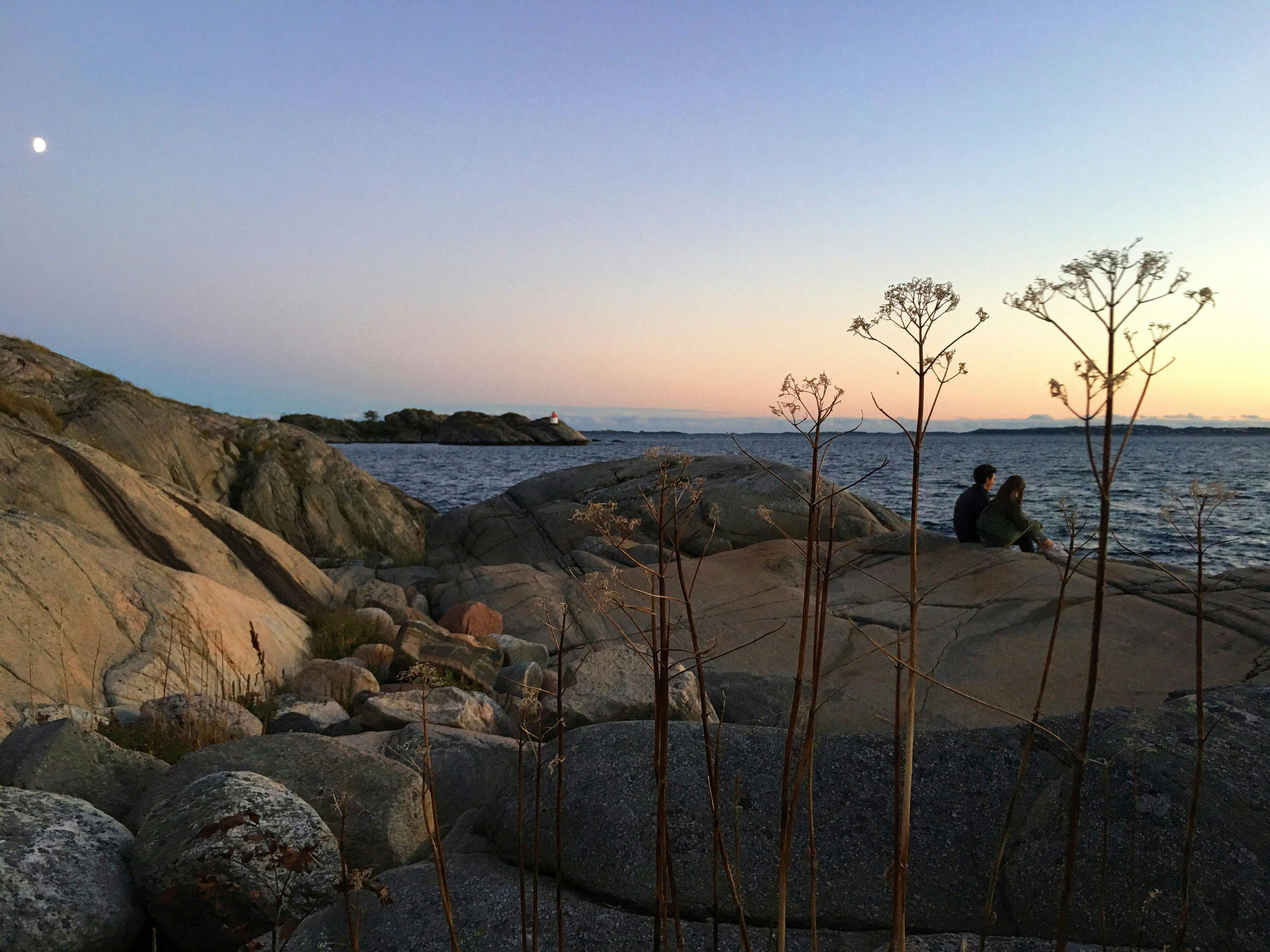 Lyse sommernetter på Herøya: sørlandet