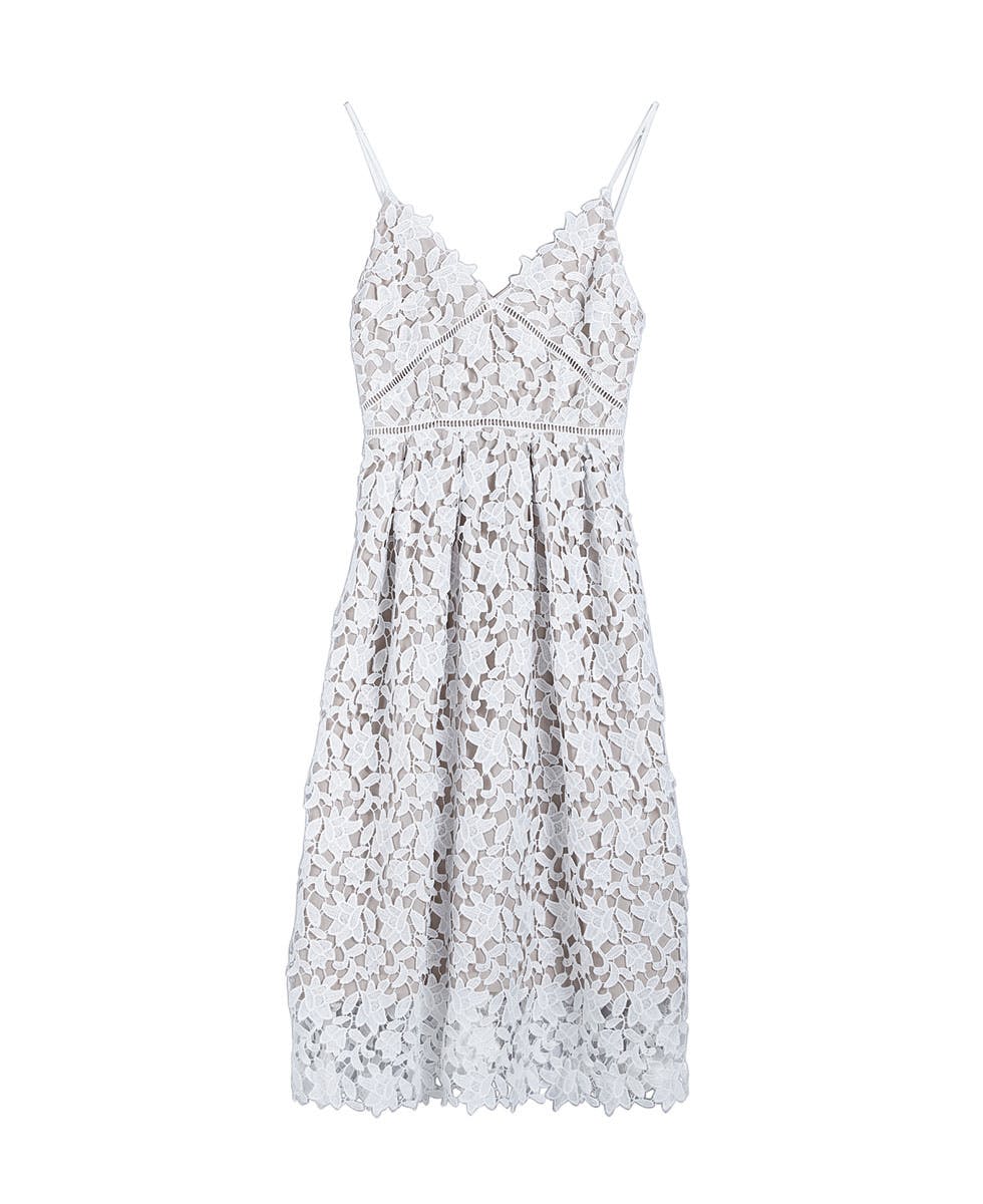 Blonder: Hvit blondekjole fra Gina Tricot 2017