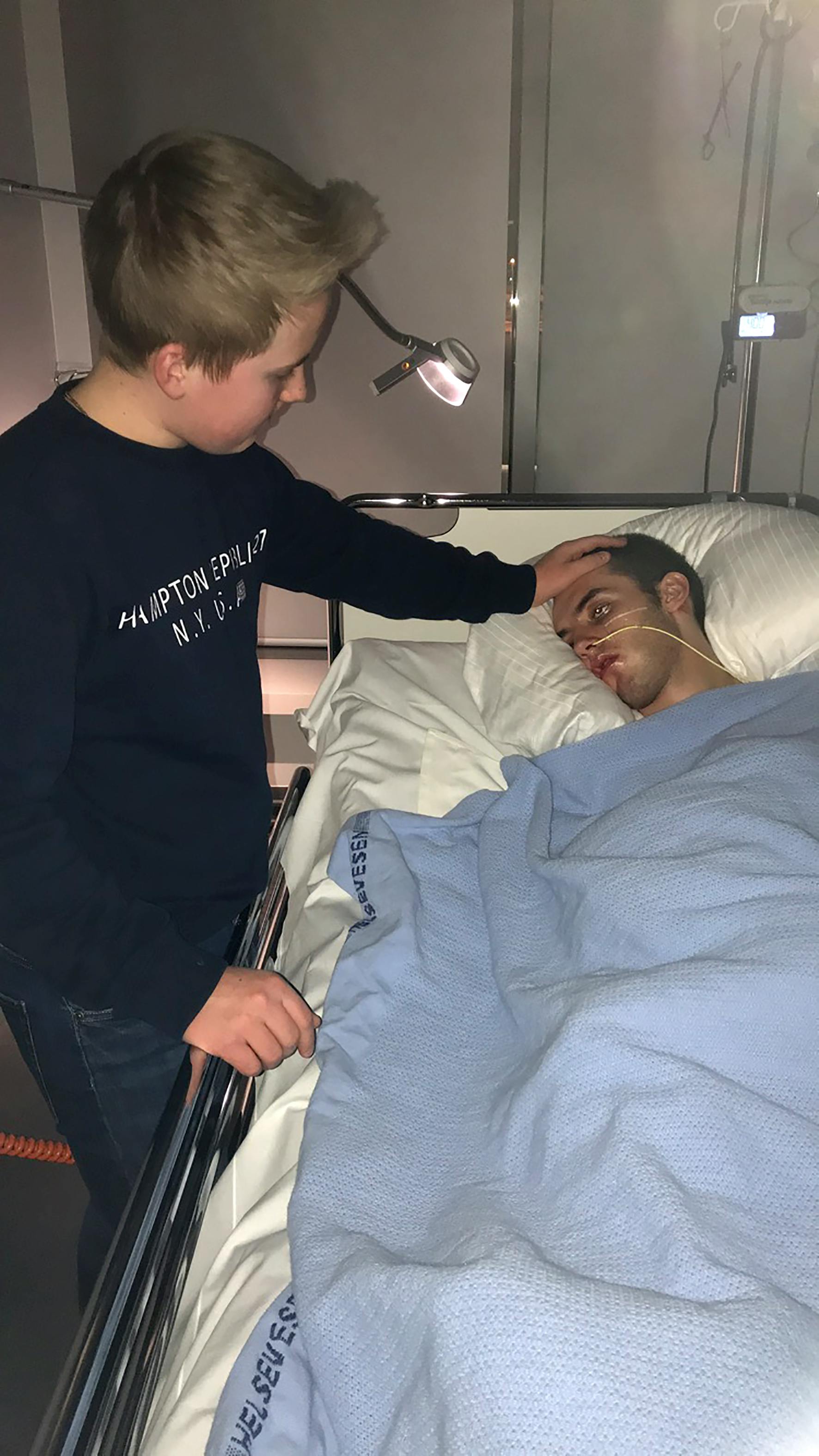 Ramona Lind, Charlie i koma