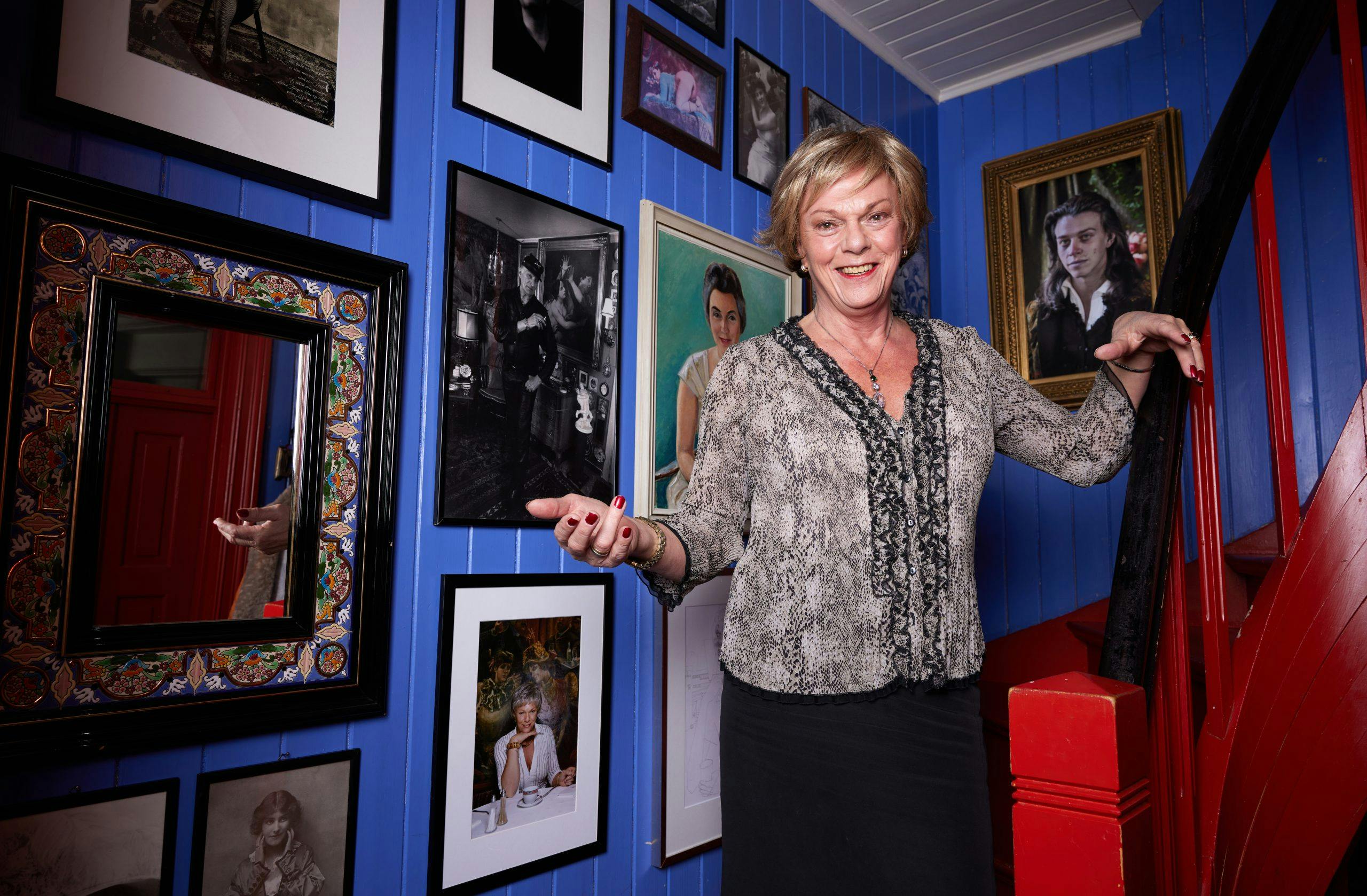 tara esben ester 2162 h0DezDF3r6my3sQ1C2 Esben Esther Pirelli Benestad