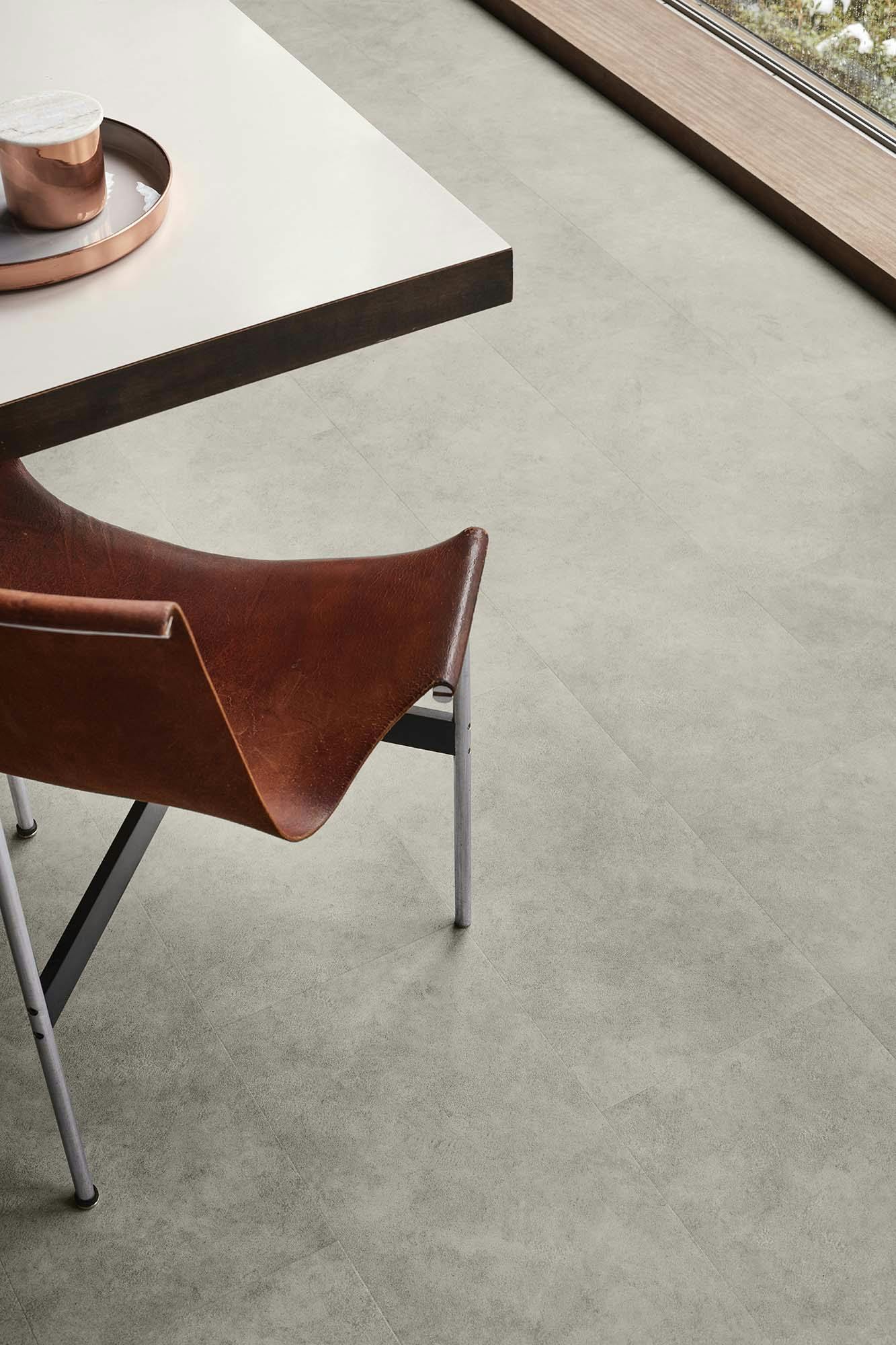 Valg av gulv: Klikkvinyl-gulv med integrert lyddemping