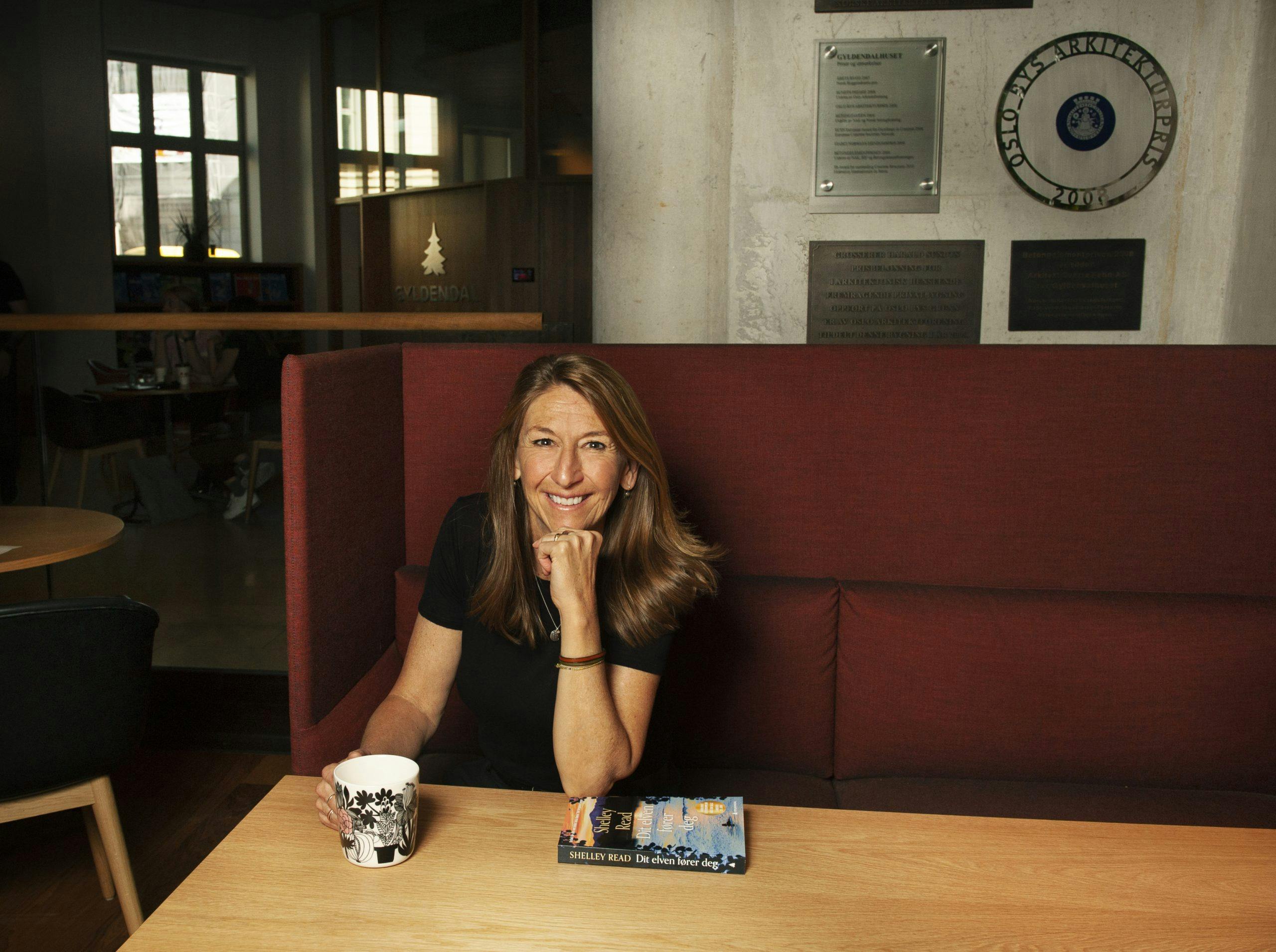 xv7 9445 Voksen først: – Jeg prioriterte ikke skrivingen da ungene mine var små, men jeg bar alltid på en forfatter i meg.