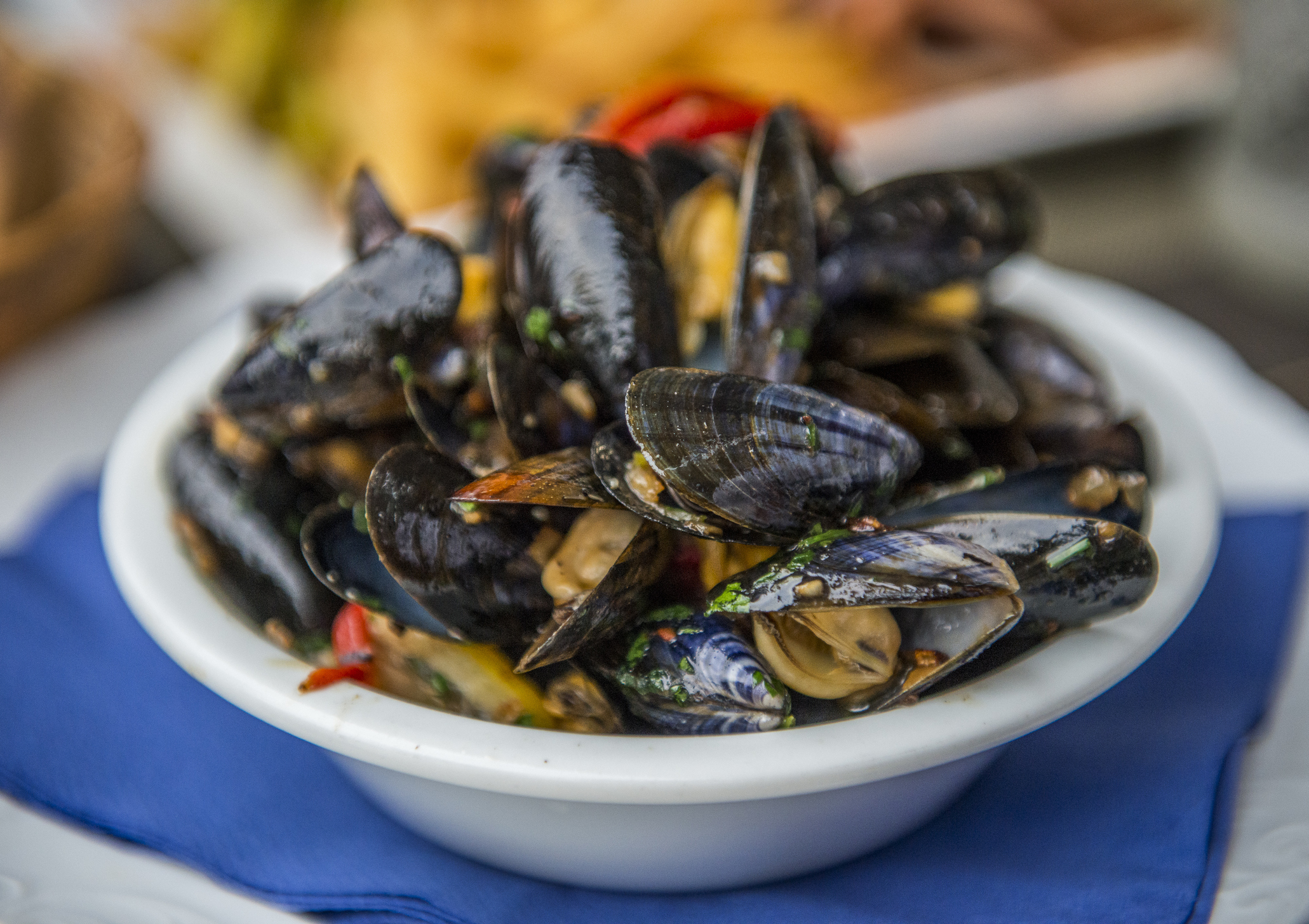 Moule frites få den lækre opskrift på moule frites her woman.dk